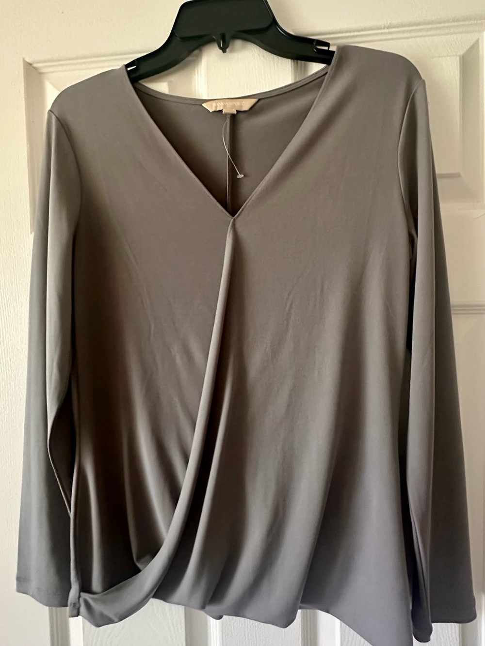 NWOT- Banana Republic Gray V-Neck Draped Long-Sleeve Blouse